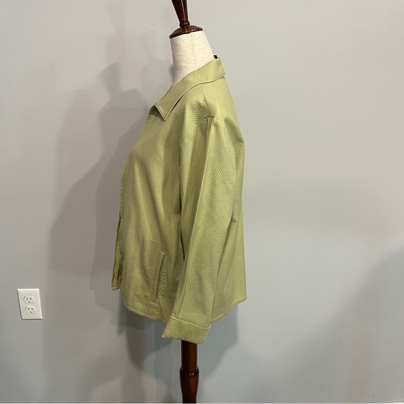 Eileen Fisher Green Quilted Zip Up Jacket Collared Medium - Picture 7 of 8